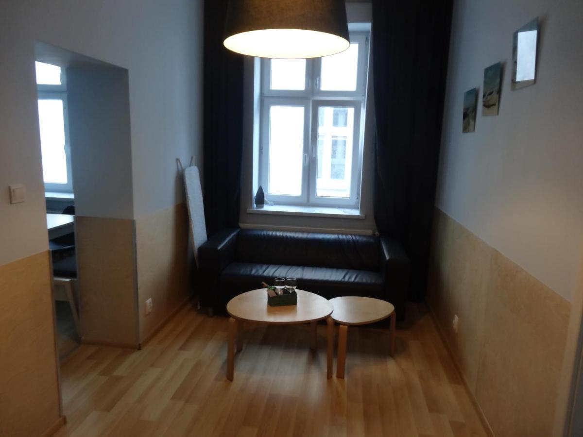 One More Night Apartment, Poznan Old Town Exterior foto